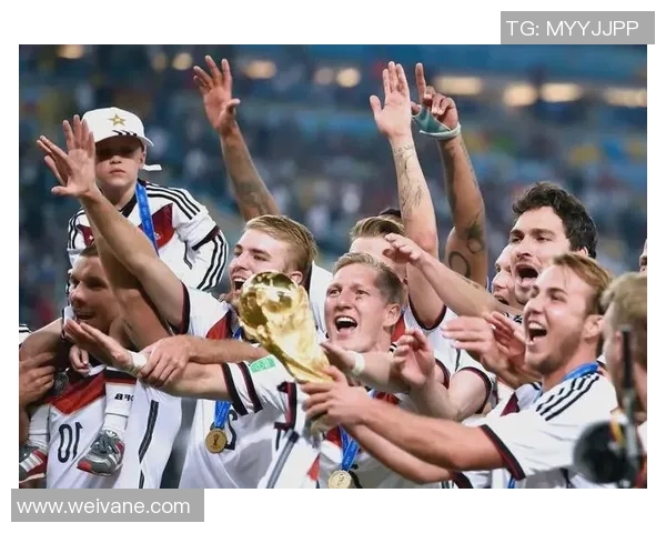 德国2018年足球明星回顾与成就分析展现激情与荣耀